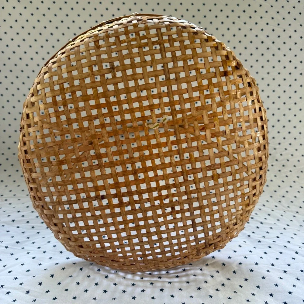 Vintage Republic of China Rattan / Bamboo / Reed Fishing Basket Excellent Cond